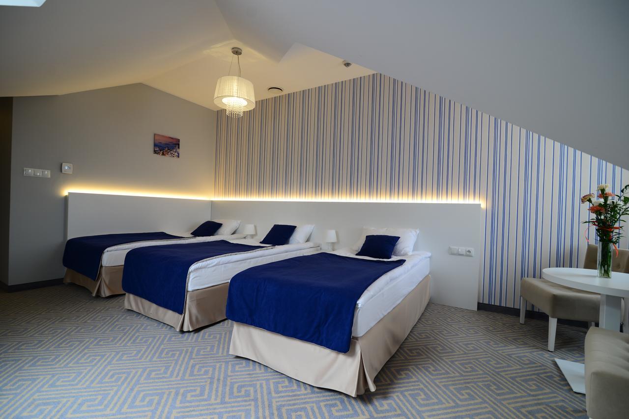 סידלצה Hotel Aleksandria מראה חיצוני תמונה