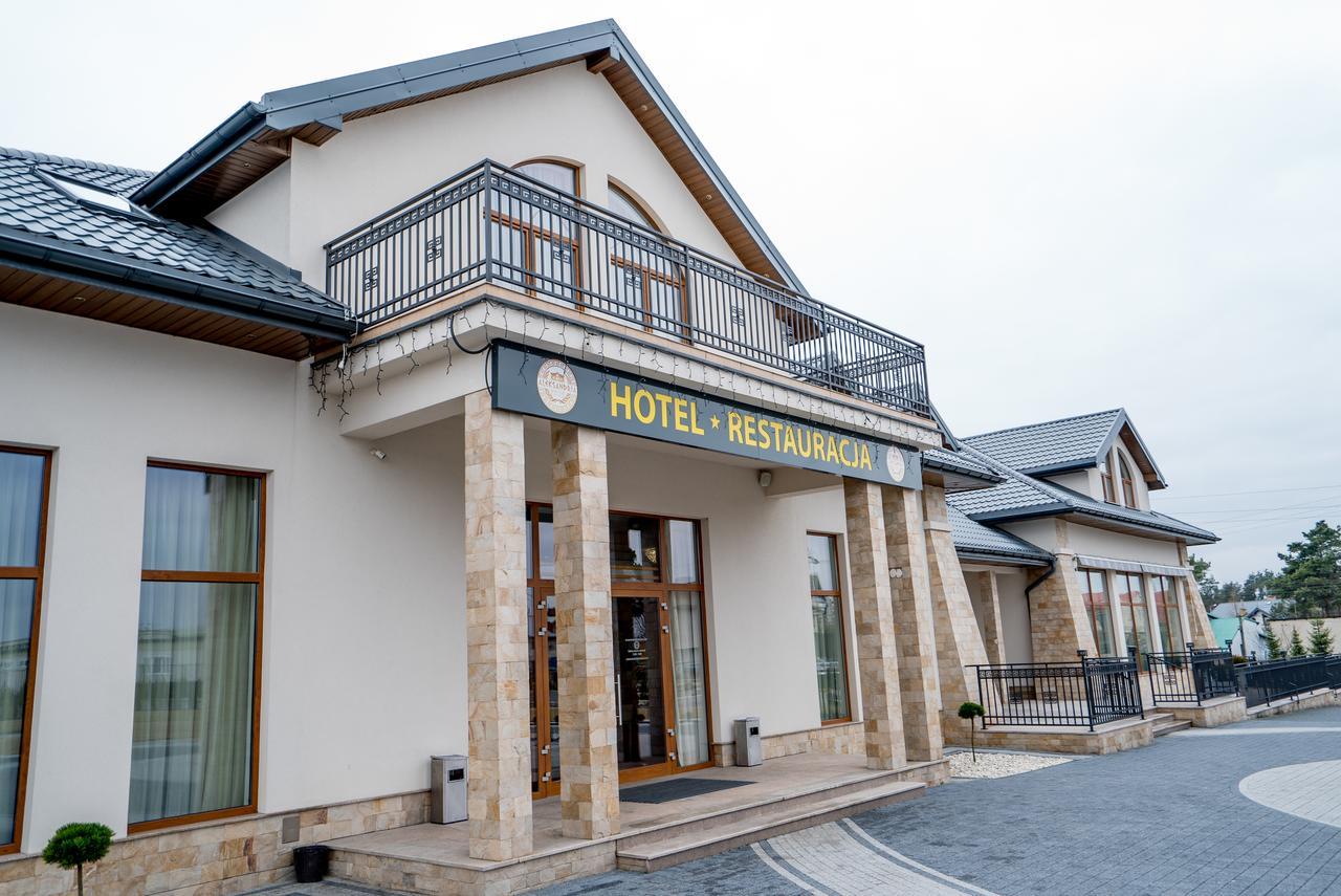 סידלצה Hotel Aleksandria מראה חיצוני תמונה