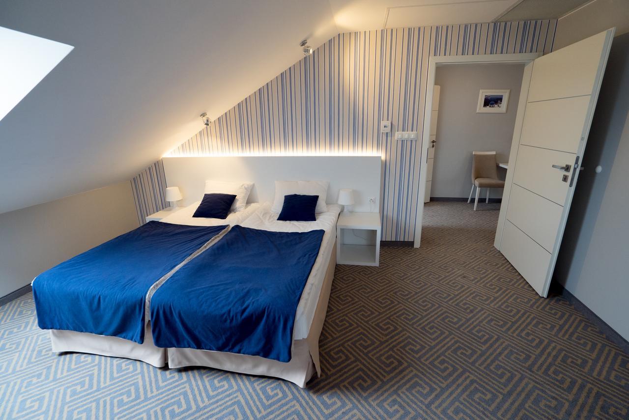 סידלצה Hotel Aleksandria מראה חיצוני תמונה